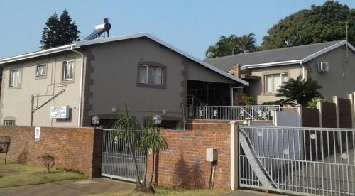 Acquila Guest House Durban