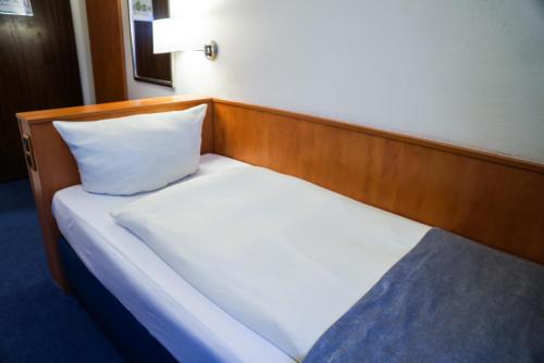 Hotel Niederräder Hof - image 4