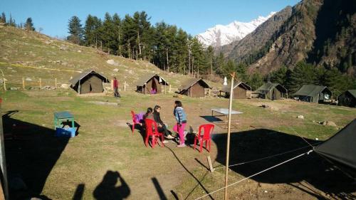 Kheer Ganga Trekking camps