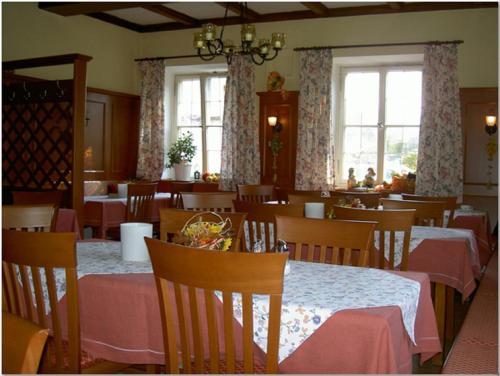 餐廳, Landgasthof-Hotel Hammermuhle in 多瑙施陶夫