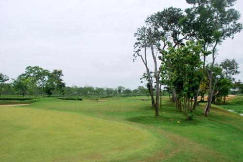 Kaziranga Golf Resort