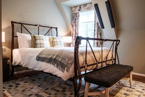 1 queen bed