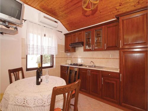  Apartment Brna Croatia IX in Smokvica