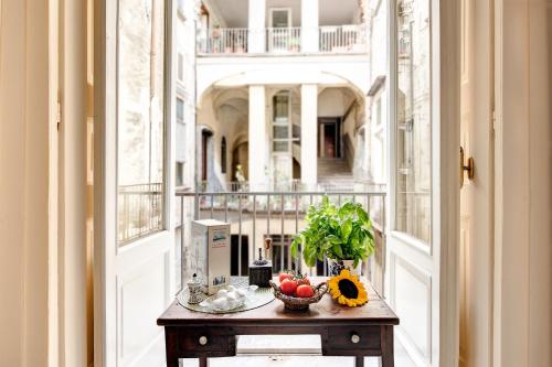 Arthouse Lady Marys Tribunali Luxury Suite, Neapel (Foto 7)
