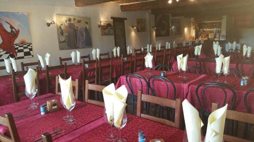 Étterem, Auberge Roman in La Javie