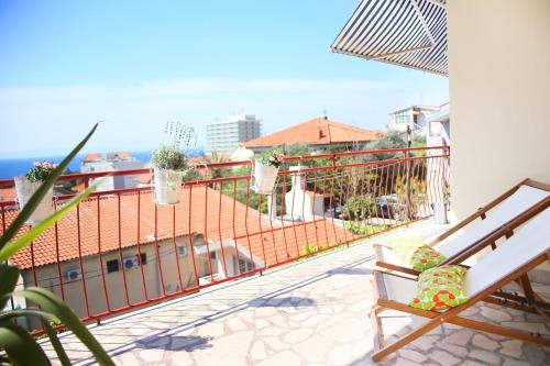  Guesthouse Marta, Pension in Makarska