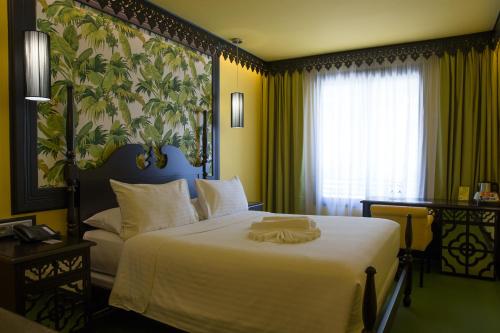 1 queen bed