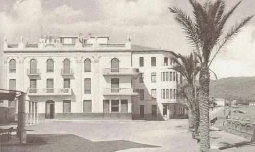 Apartamentos Senabre Palais