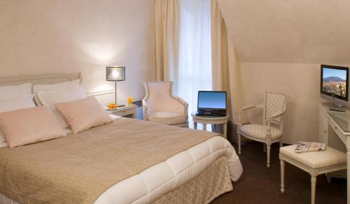 Logis Hotel Le Parc & Spa