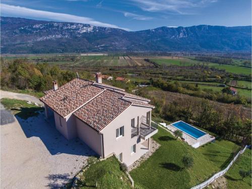  Holiday Home Cepic 04 in 52232 Kršan
