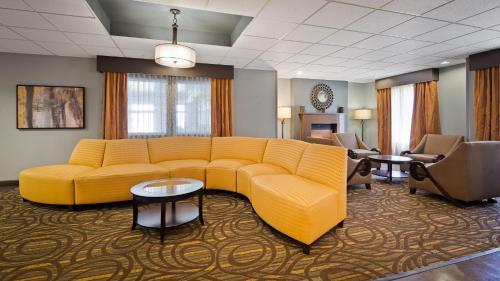 Best Western Plus Coldwater Hotel - image 7