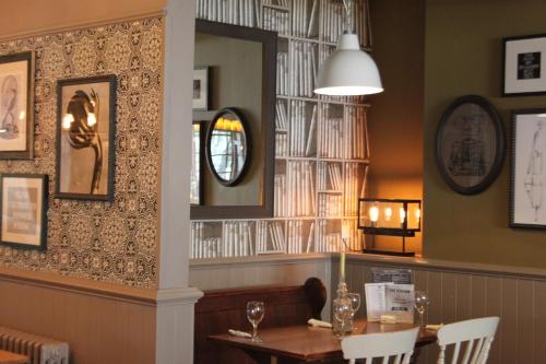 Restaurant, The Station in West Byfleet