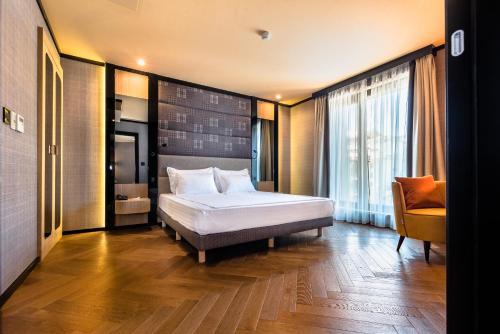 Suite image 9
