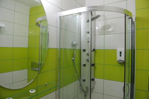 Adonis City Hotel - image 5