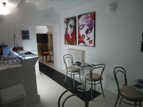 Edificio 15 House Elite