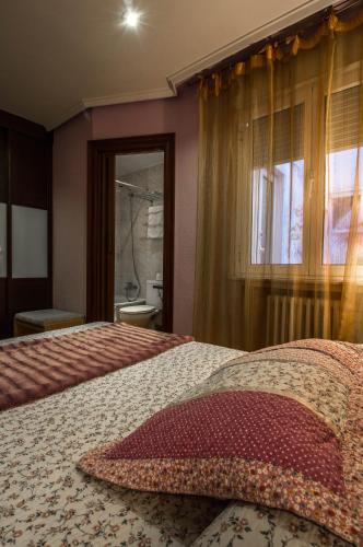 Hostal Goya Suites