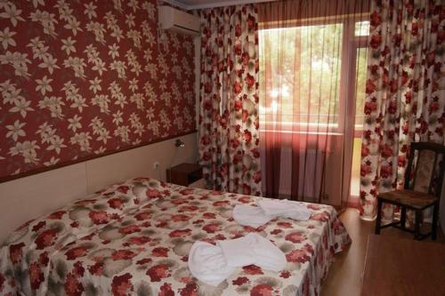 Hotel Triumph - image 6