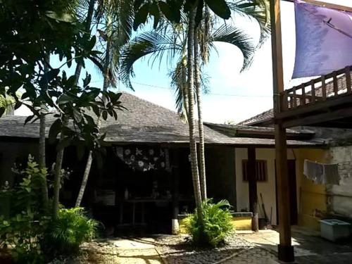 House Frangipani Legian