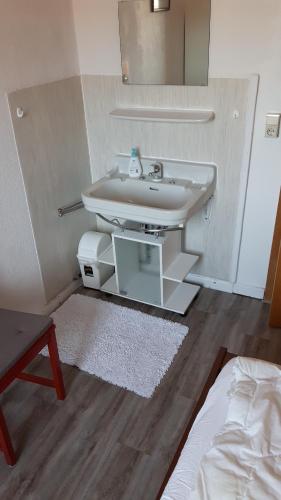 Three-Bedroom Apartment image 10