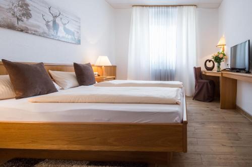 1 queen bed