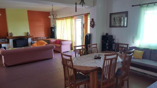 Villa Spiros - image 4