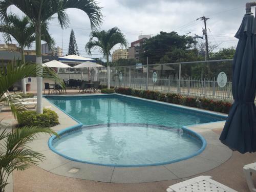Grand Pacific Hotel