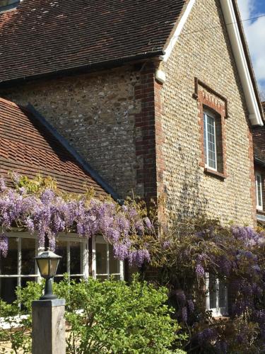 Richmond Cottage, Goodwood, West Sussex