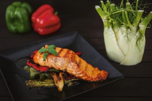 Sea View Beach Hotel - image 13