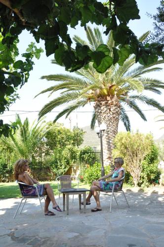 정원, Villa Annilena in 파랄리아 톨로포노스