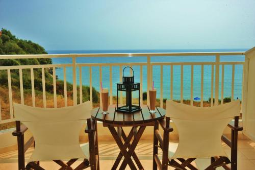 Maranton Beach Hotel - image 13