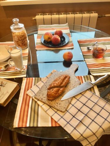 Apartments Na Savushkina - image 2