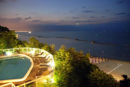 Hotel Sans Souci - image 7