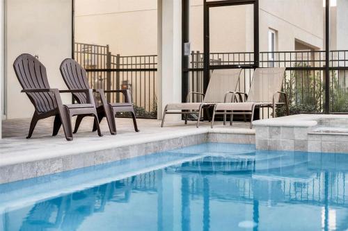 Elegant 5BD at Encore Resort - image 6