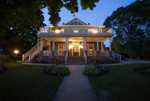 The Foxglove Inn in Sturgeon Bay, USA