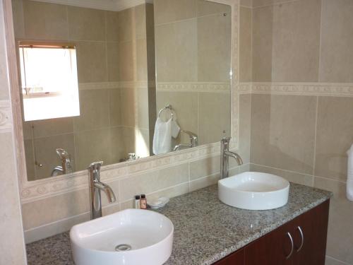 Ridgesea Guest House - image 2