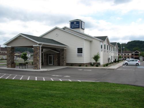 Cobblestone Inn & Suites - Ambridge