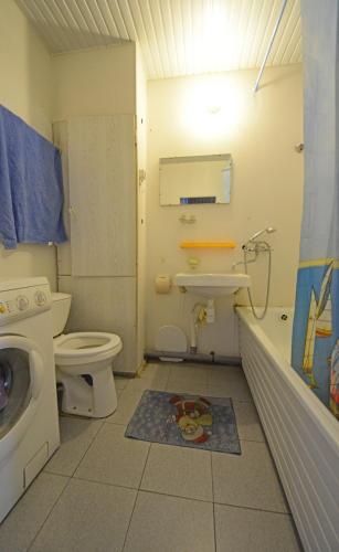 Apartment on Guryanova 8 - image 3