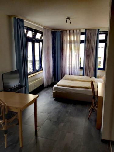 Hotel Altschwabing - image 12