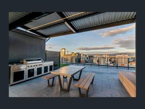 RNR Serviced Apartments Adelaide - Grote St. RNR Serviced Apartments Adelaide - Grote St. is perfectly located for both business and leisure guests in Adelaide. The property features a wide range of facilities to make your stay a pleasant experi