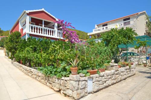  Apartment Milojka in Prizba