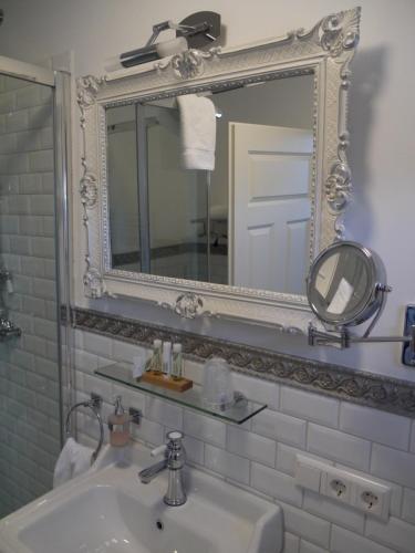 Hotel Villa Rosenhof - main image