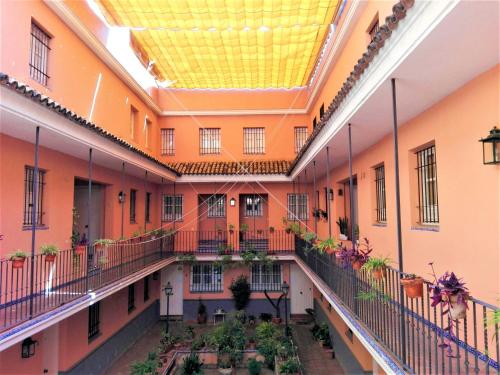 Duplex En Corral De Vecinos San Bernardo Seville
