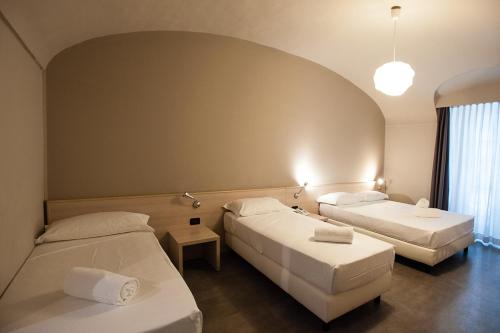 Quadruple Room image 1