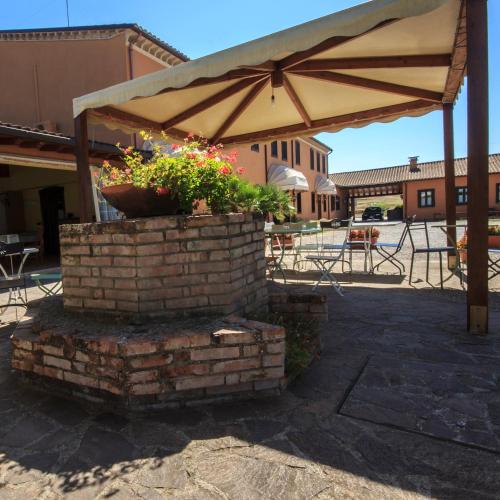 Antico Casale Le Fossate in 焦維