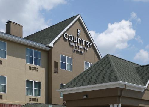 Country Inn & Suites by Radisson, Washington, D.C. East - Capitol Heights, MD