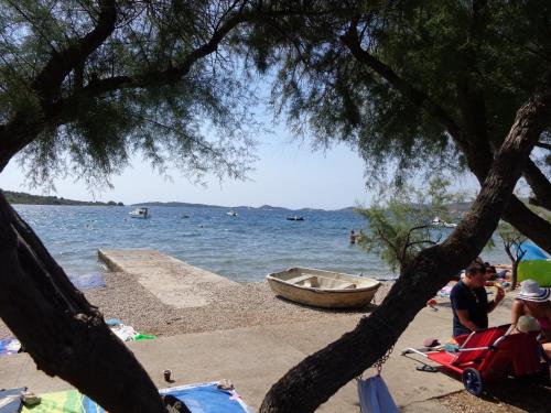 I & S Apartments, Vodice (Vodizze) (foto 6)