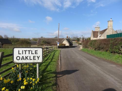 Picture of Moat Cottage Barns