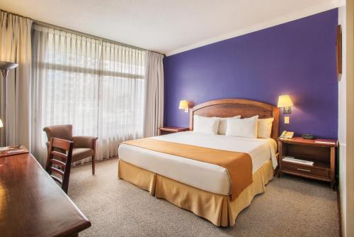 Superior Room image 2