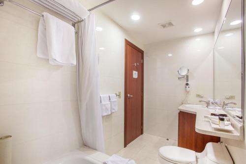 Classic Suite room in Hotel Quito