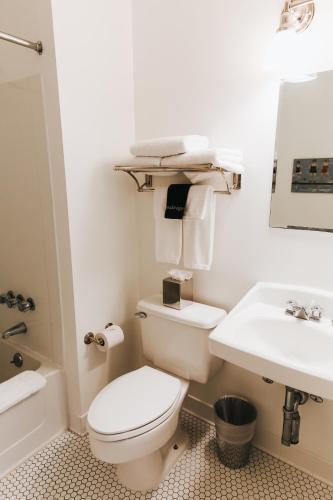 111174234 Chebeague Island Inn